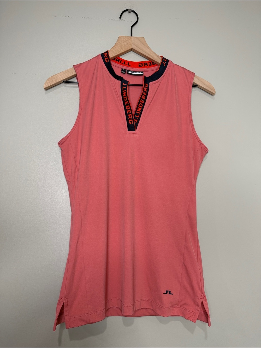 J.Lindeberg Sleeveless Tank Top Pink